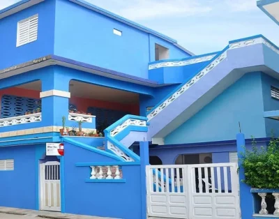 Hostal Blue sky