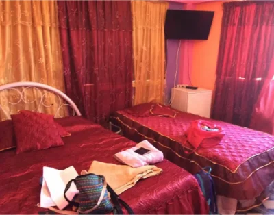 Hostal Licet y Pepe