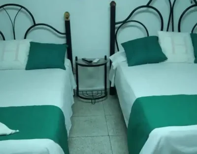 Hostal La Caridad Room 1