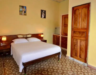 Casa Colonial Lalita Cienfuegos ( room # 1)