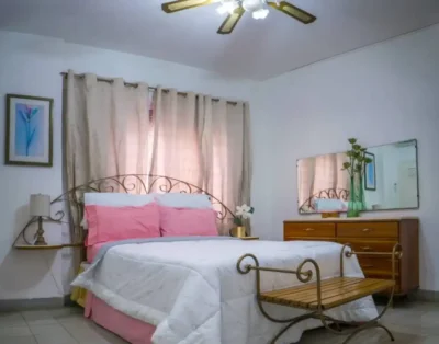 Alojamiento Residencial Vedado & wifi