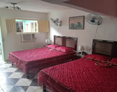 Hostal Fontiarc.