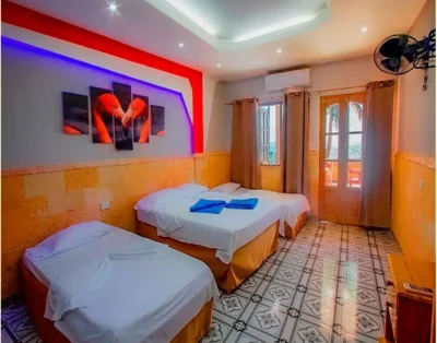 Casa Zuleida y Viñola, Room 2
