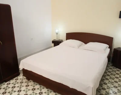 Casa del Puerto, cuádruple